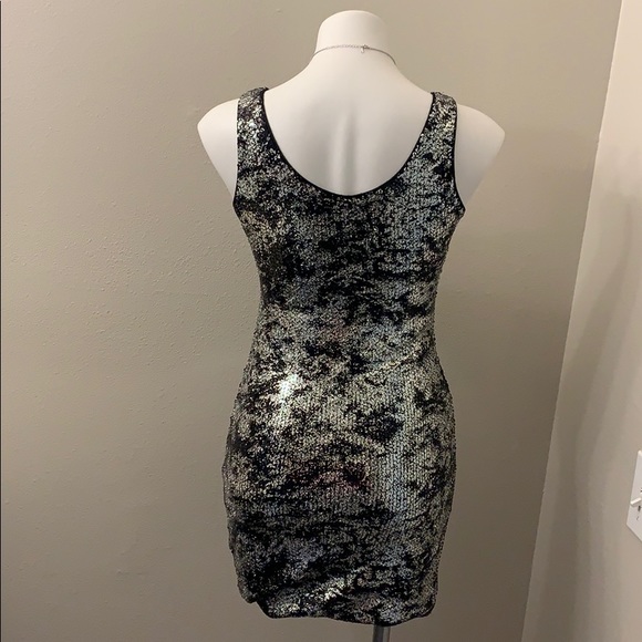 Soprano Metallic Mini Dress - Picture 4 of 6
